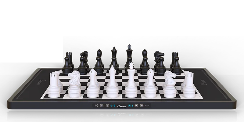 Обложка статьи — Роботизированные шахматные доски: когда фигуры ходят сами