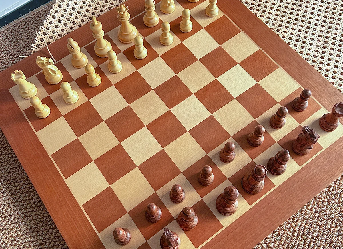 Обложка статьи — Как выбрать электронную шахматную доску: 6 критериев