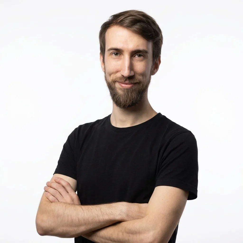 Фото — Константин, Основатель